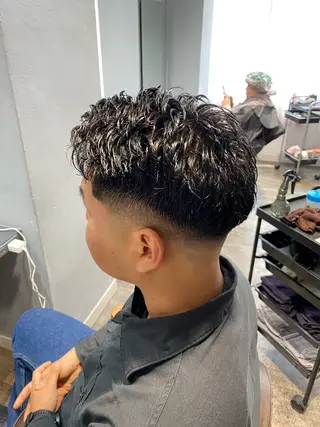 ショート メンズ 江﨑 翔のヘアスタイル