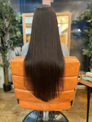 ロング ⚪️髪質改善 縮毛 店長 コウ⚪️のヘアスタイル