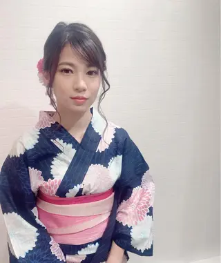 セミロング ヘアアレンジ GRANLUSSO 〜グランルッソ駅前店所属・木口 嘉美のヘアスタイル