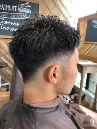 メンズ silo中野所属・あくつ べんのヘアスタイル