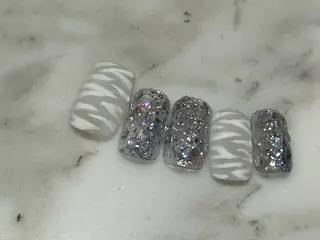 ネイル ネイルサロンエレノア所属・田端 笑理菜のネイルデザイン