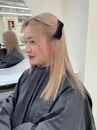 セミロング カラー ヘアアレンジ maoブリーチ無し 似合わせカラーのヘアスタイル