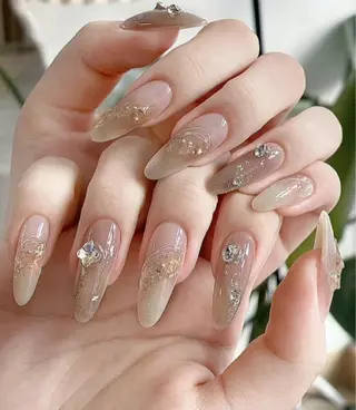 ネイル D-BEAUTY Nailsalonのネイルデザイン