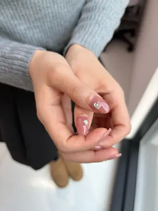 ミディアム CLALA Ayumiのネイルデザイン