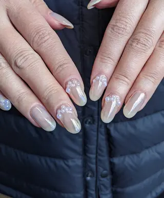 ネイル LuN Nail Design Salon所属・Y Chisaのネイルデザイン