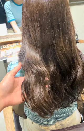 カラー えんぐちとも／透明感 カラー／博多ボブのヘアスタイル