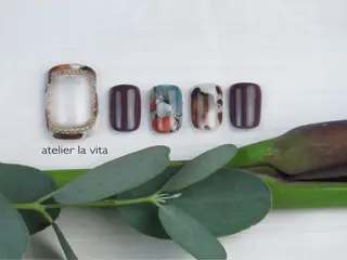 ネイル atelier la vita所属・lavita. mimuraのネイルデザイン