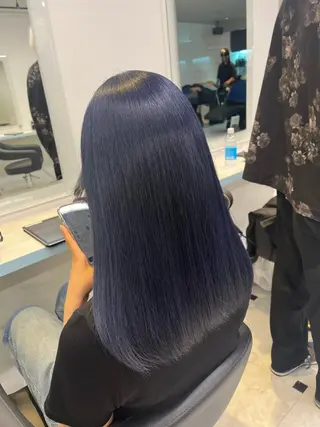 セミロング カラー ブリーチカラー 🩵MIZUKIのヘアスタイル