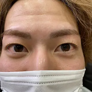 メンズ マツエク・マツパ Eyore 櫻木 沙羅の眉毛・アイブロウイメージ