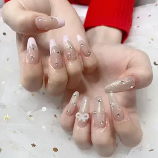 ネイル ジョリ En 💞🦋のネイルデザイン