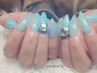 ネイル D-BEAUTY Nailsalonのネイルデザイン