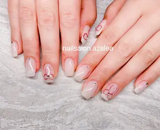 ネイル R inのネイルデザイン