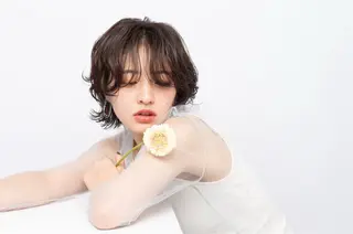 ショート カラー パーマ 園田あずさ/髪質改善 /透明感カラーのヘアスタイル