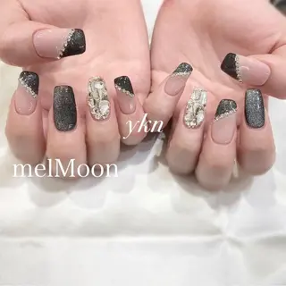 ネイル melMoon .のネイルデザイン