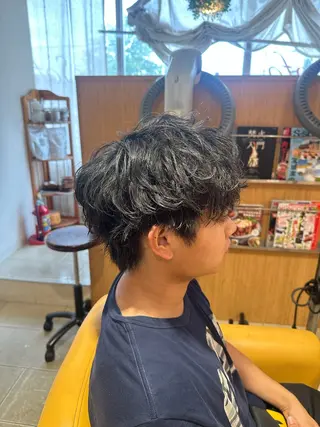 ショート パーマ メンズ 田中 汰知のヘアスタイル