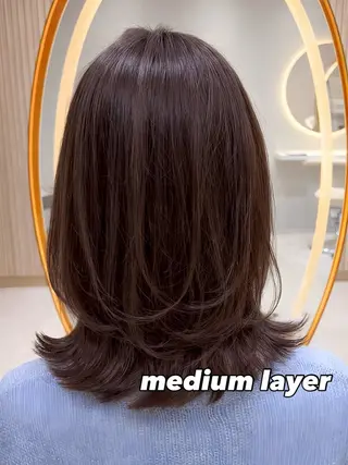ミディアム カラー レイヤー/韓国 ハイトーン興津史弥のヘアスタイル