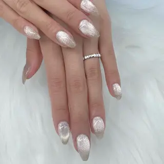 ネイル Charom Akaneのネイルデザイン