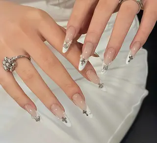 ネイル 🍑 momo_nailのネイルデザイン