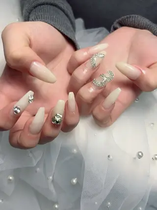 ネイル No8 NAGIのネイルデザイン