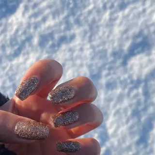 ネイル 椎葉 麻里矢のネイルデザイン