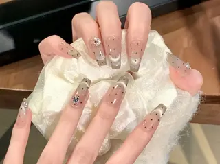 ネイル D-BEAUTY Nailsalonのネイルデザイン