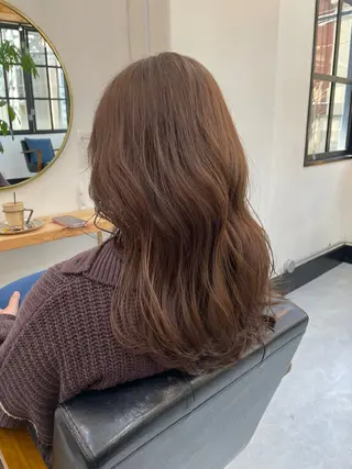 セミロング カラー 高梨 菜々のヘアスタイル