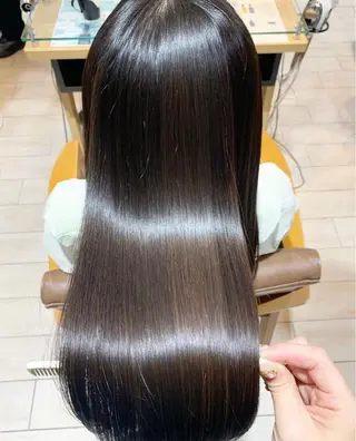 ロング カラー パーマ ヘアアレンジ まろやかベージュ／ 大上なおみのヘアスタイル