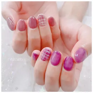 ネイル ＶＩＶＩ nailsalonのネイルデザイン