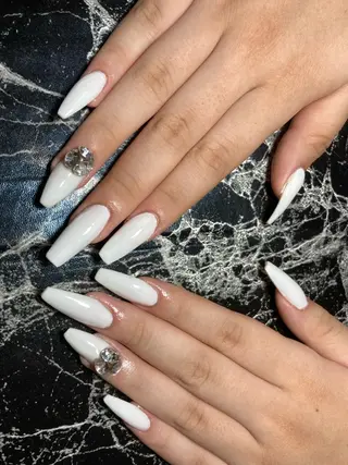 セミロング ネイル ✴︎ Delightのネイルデザイン