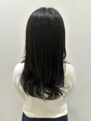 ロング カラー 鈴木 華枝のヘアスタイル