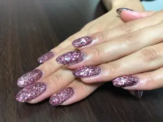 ネイル ネイルサロンハピーナ自宅サロン所属・金沢 未緒のネイルデザイン