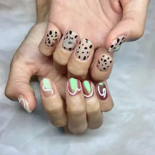 ネイル happiness プライベートサロンのネイルデザイン