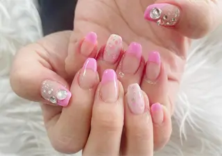 ネイル celica所属・松田 由真のネイルデザイン