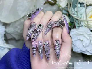 ネイル E.N🦋 長さ出し/持ち込みのネイルデザイン