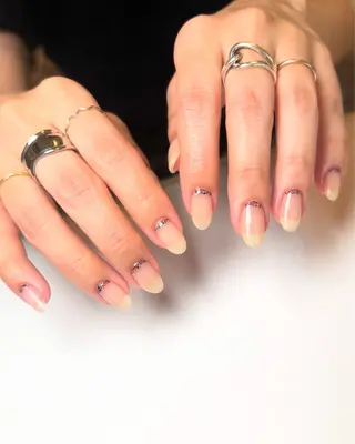 ネイル Atelier Yuriのネイルデザイン