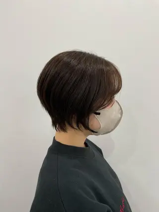 ショート カラー ニシザカ マナのヘアスタイル