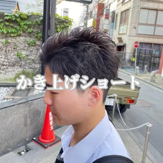 ショート 髪質改善× ハイライト溝江のヘアスタイル