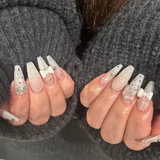 ネイル MODA MANAMIᵕ̈のネイルデザイン