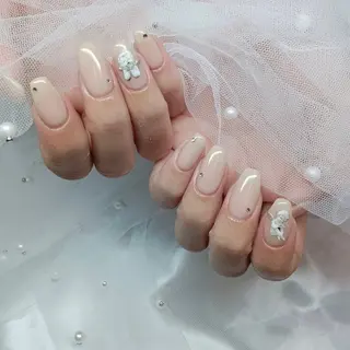 ネイル 金井 奈々のネイルデザイン