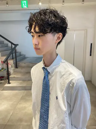 パーマ メンズ 新宿【メンズパーマ】 塩澤太一のヘアスタイル