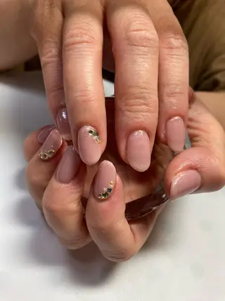 ミディアム ネイル nail yukkoのネイルデザイン