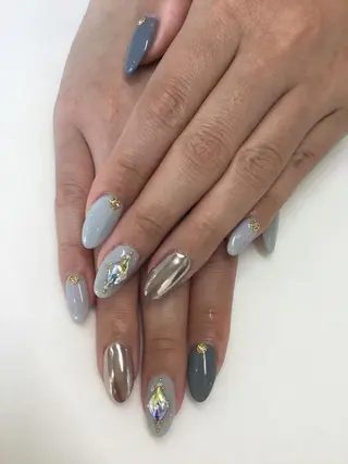 ネイル 💎🐰 saki. m 🐰💎のネイルデザイン