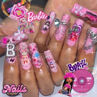 ネイル ギャルネイル🧸💖 narujesのネイルデザイン