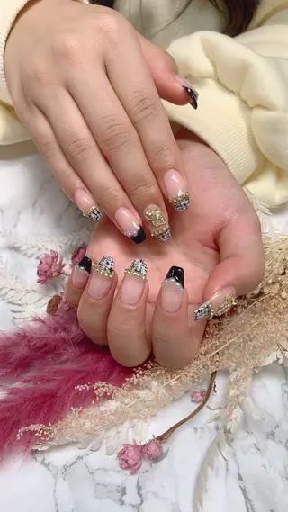 ネイル はな💎ネイル ワンホン、長さ出しのネイルデザイン
