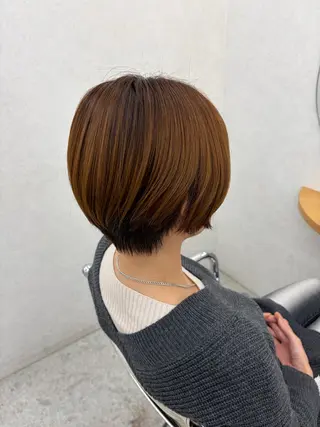 ショート リン🔔ボブ cut ベージュカラー🤎のヘアスタイル