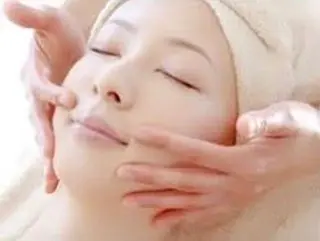 SINCERELY シンシアリー🌈のネイルデザイン