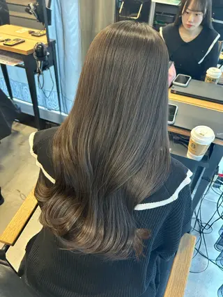 ロング 女性らしいモテヘア 韓国ヘアhikariのヘアスタイル