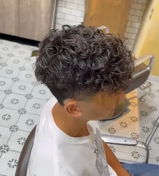 パーマ メンズ GROOMERS TOKYO 渋谷店所属・山田 雅のヘアスタイル