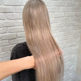 ロング ブリーチ🔥ベージュ /グレー/daikiのヘアスタイル