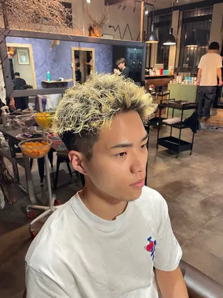 ショート パーマ メンズ litbyfifth 濵崎寛太のヘアスタイル